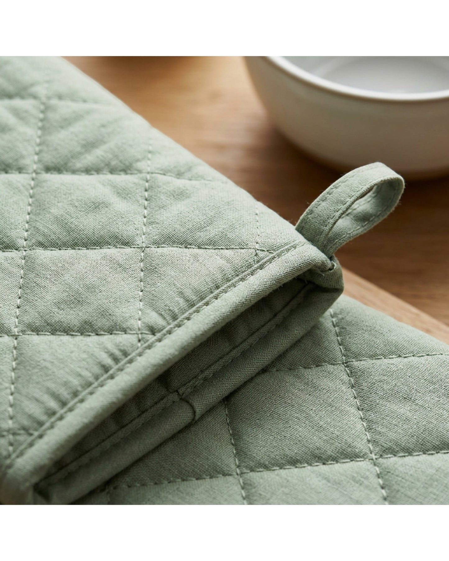 Clov Quilted Cotton Oven Mitt Sage 13 in Pair